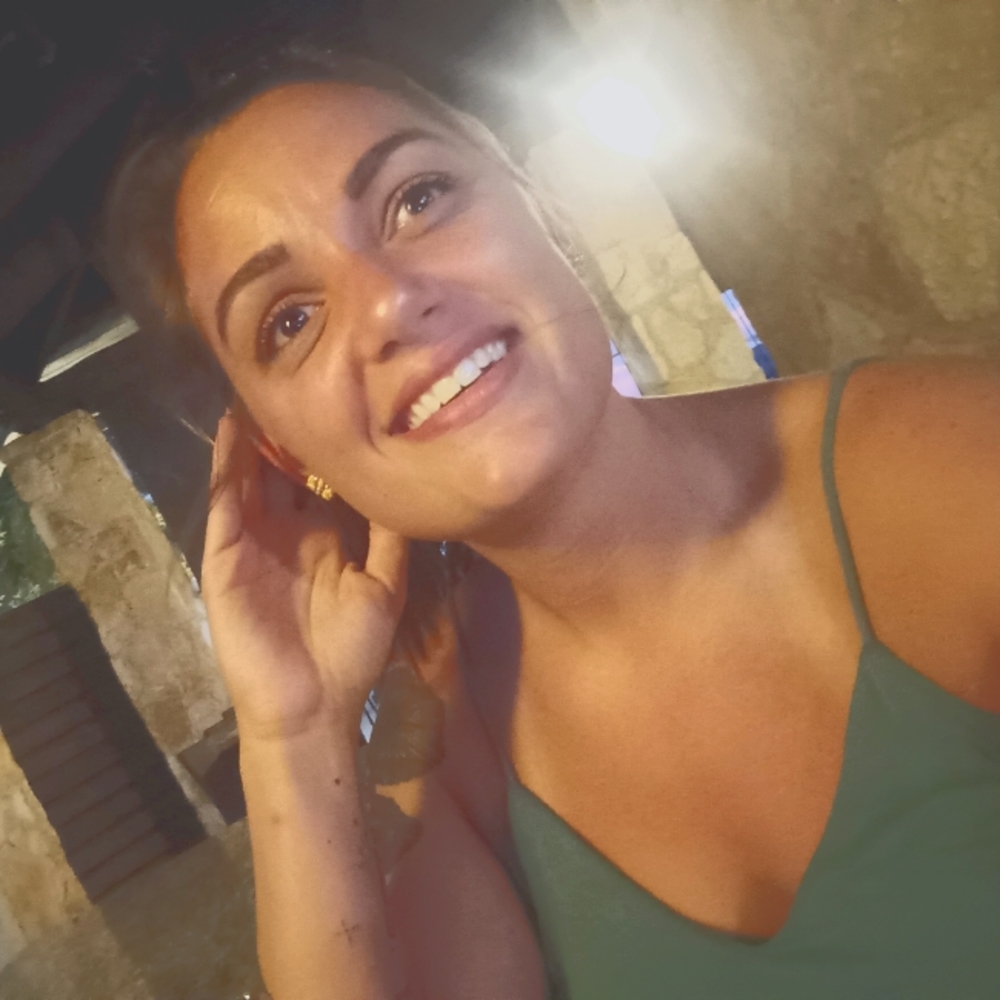 Meet your Posher, Sabra